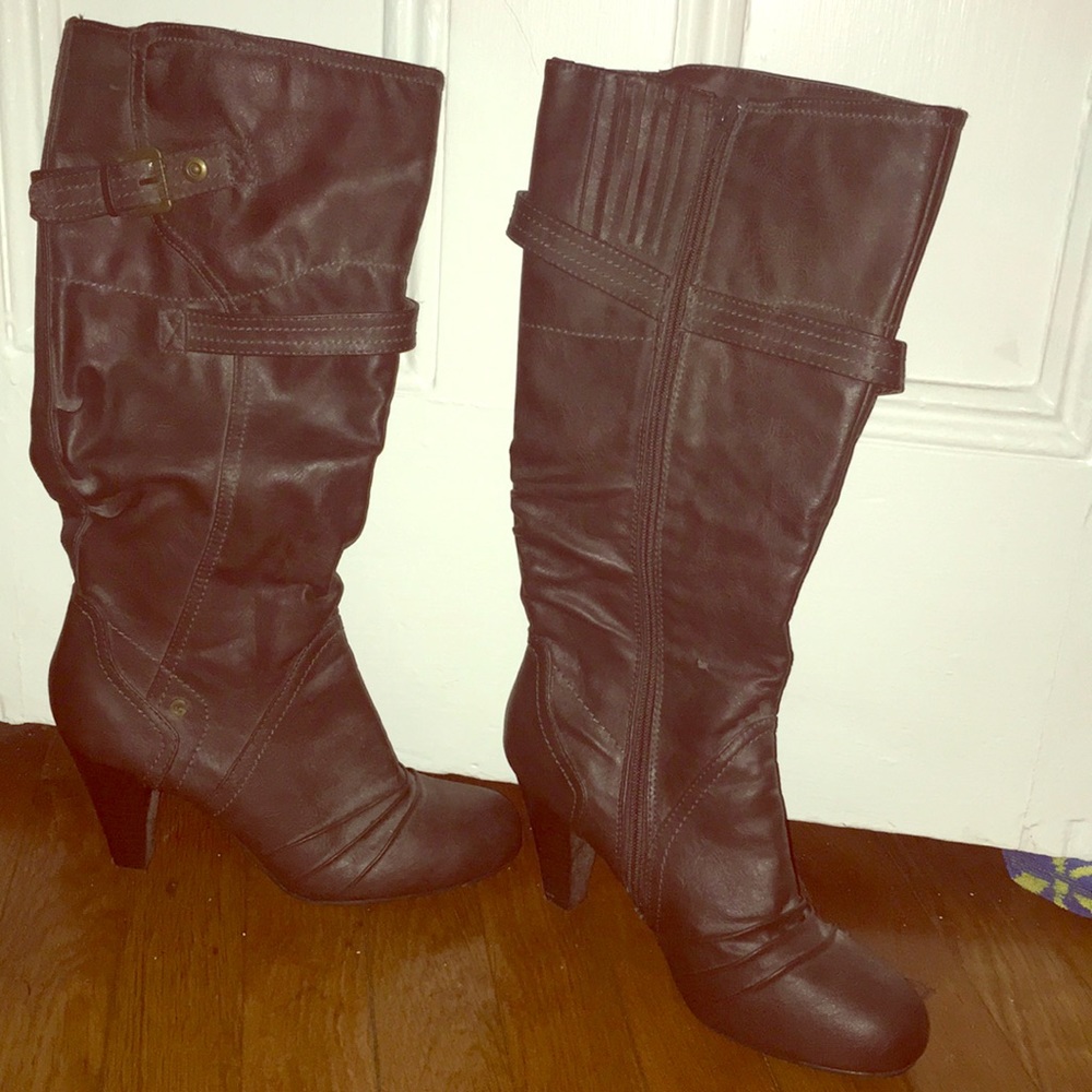 Guess Size 8 Heeled Boots
